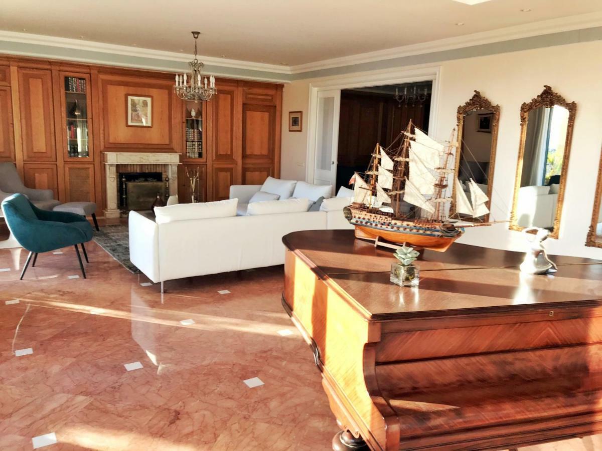 La Favorita Villa